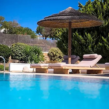 Ostria Hotel 4*