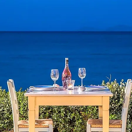 Ostria Hotel 4*