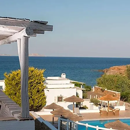 Ostria Naxos City