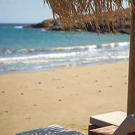 Ostria 4* Naxos City